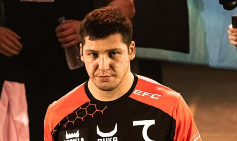 Кандидат в UFC из Казахстана одержал победу нокаутом в первом раунде на турнире в ОАЭ